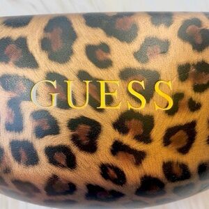 3/$30 GUESS animal print hard cover sunglasses case